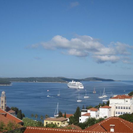 Apartments Kresic Hvar Town Exteriör bild