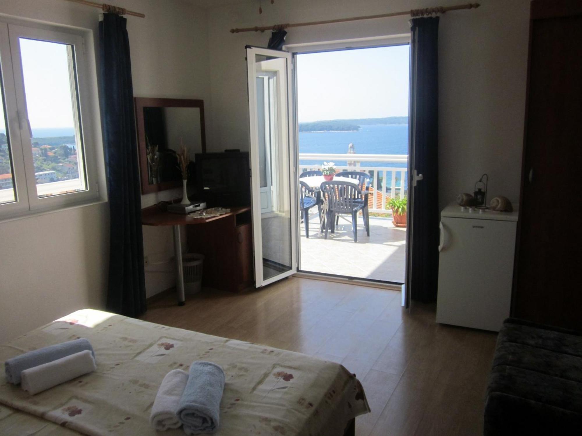 Apartments Kresic Hvar Town Rum bild