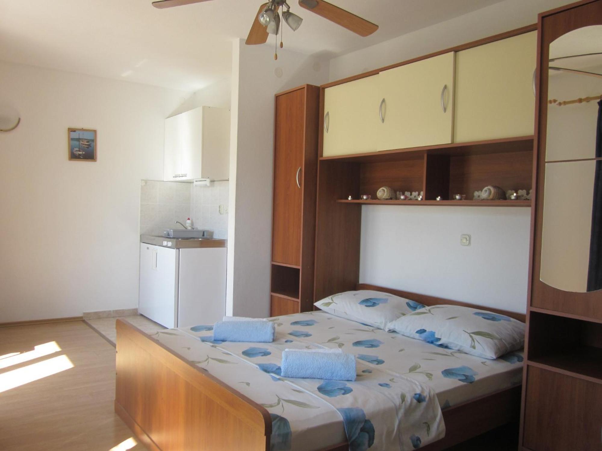 Apartments Kresic Hvar Town Rum bild