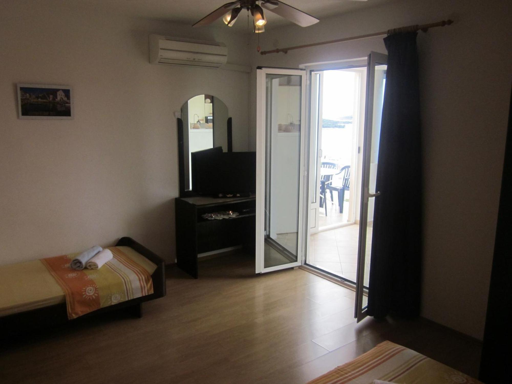 Apartments Kresic Hvar Town Rum bild