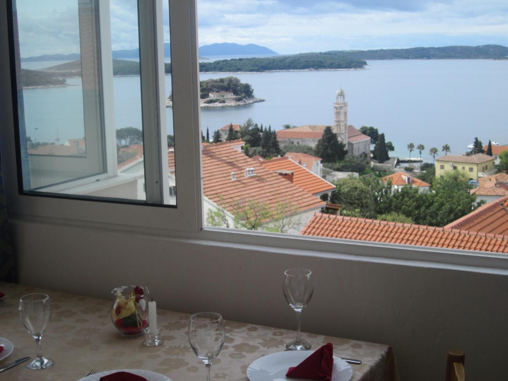 Apartments Kresic Hvar Town Rum bild