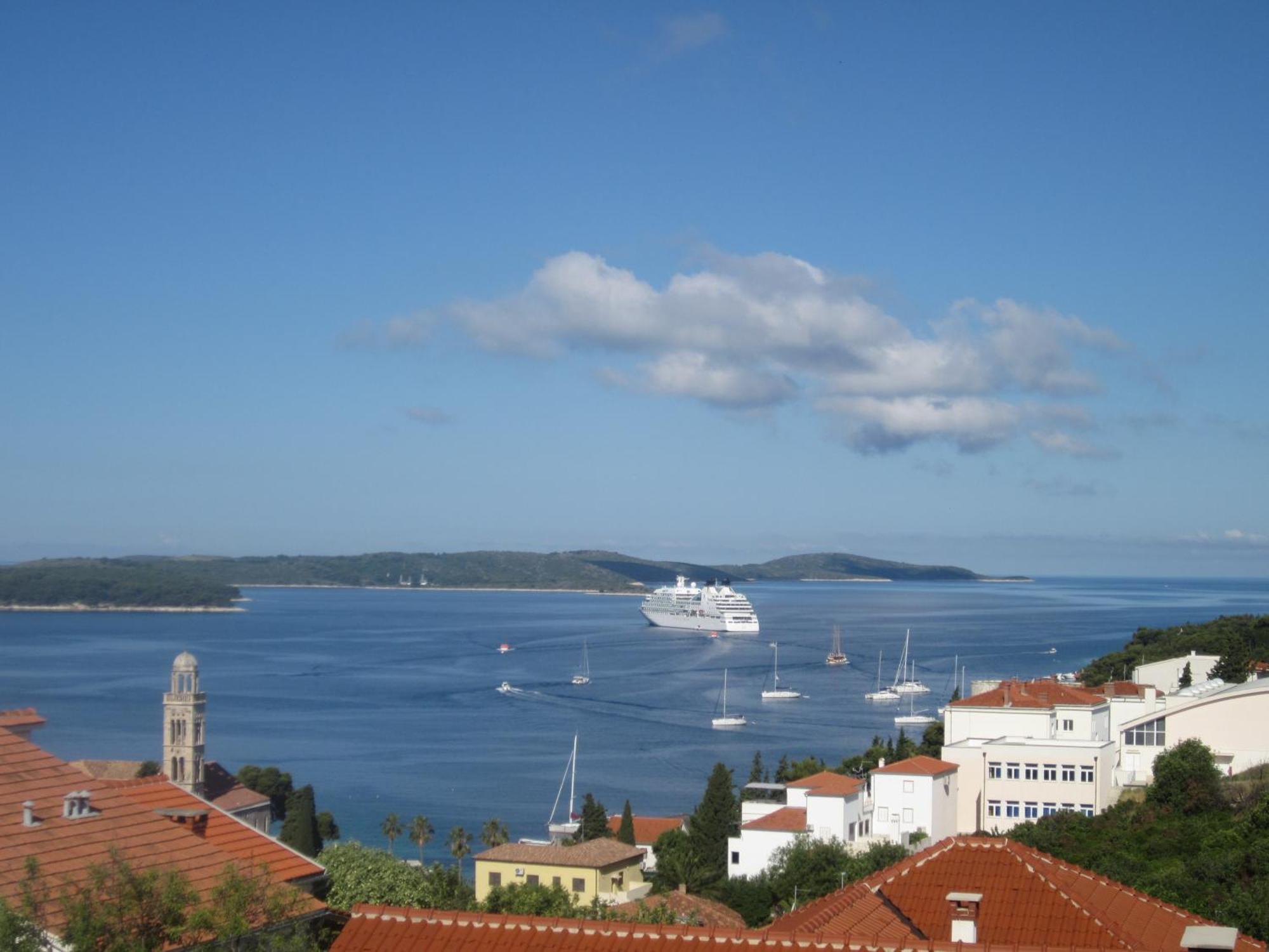 Apartments Kresic Hvar Town Exteriör bild