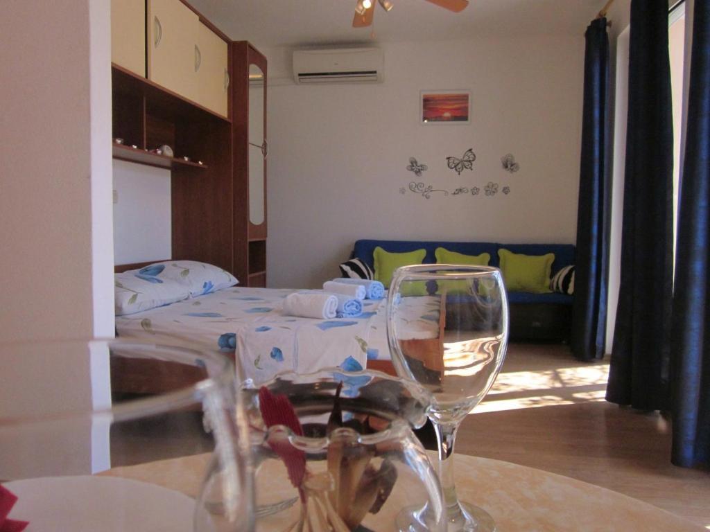 Apartments Kresic Hvar Town Rum bild