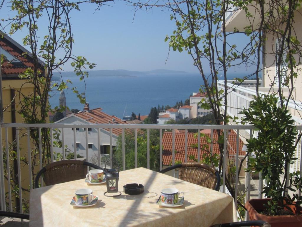 Apartments Kresic Hvar Town Rum bild